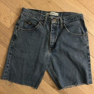 Lee vintage Blue Jean Shorts cut off shorts Frayed Hem 31 x‎ 32 100% cotton